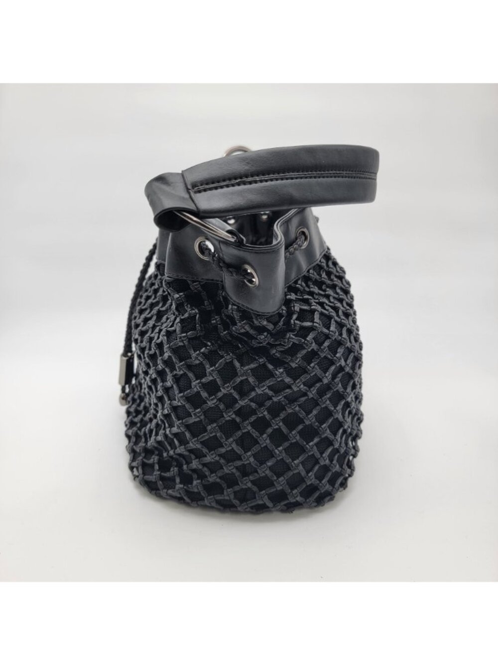 Black Basket Weave Mesh Bucket Shoulder Bag Purse - Picture 2 of 16